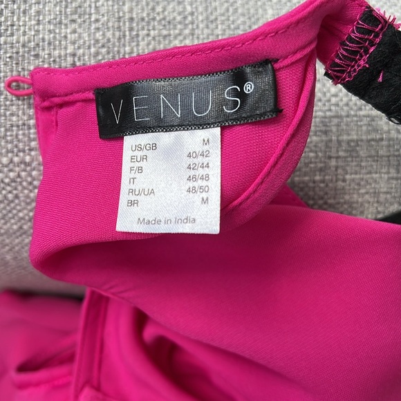 Venus Top - Picture 11 of 12